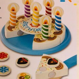 New Melissa & Doug Wooden Birthday Cake Set